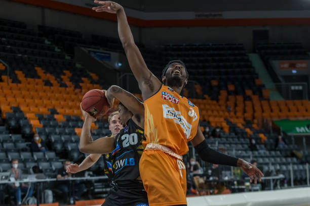 早已突破传 早已突破传